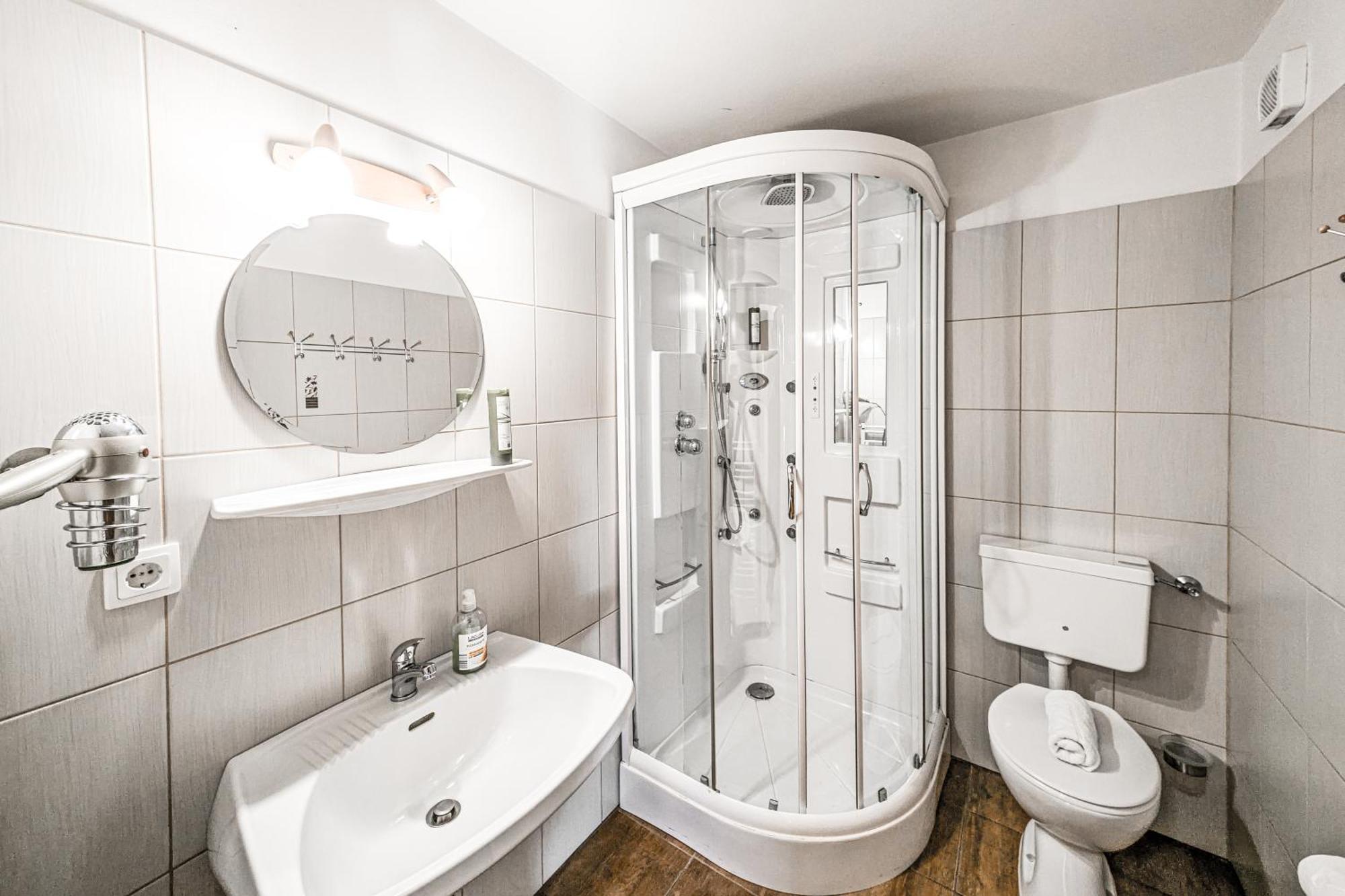 Alpina Apartments - Цел ам Зее Екстериор снимка