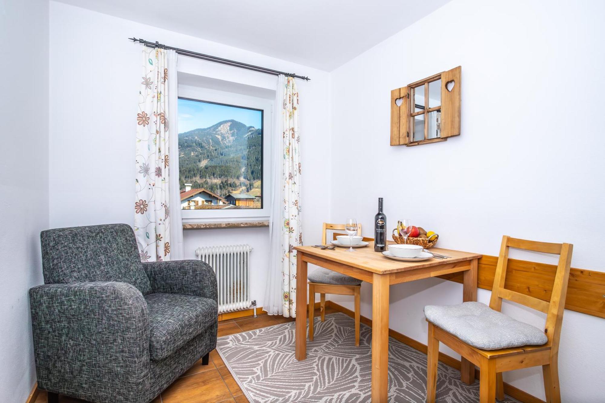 Alpina Apartments - Цел ам Зее Екстериор снимка