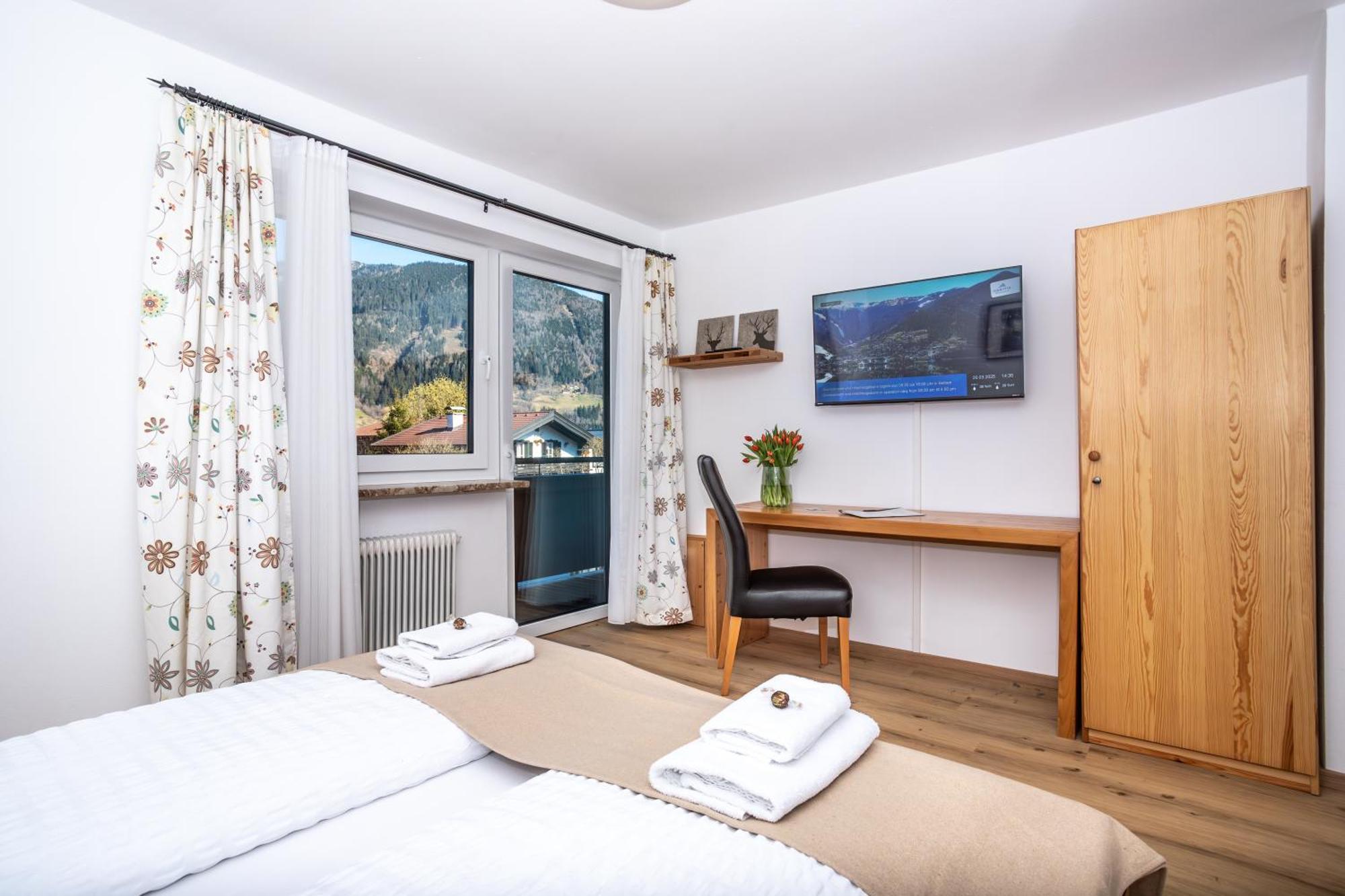 Alpina Apartments - Цел ам Зее Екстериор снимка